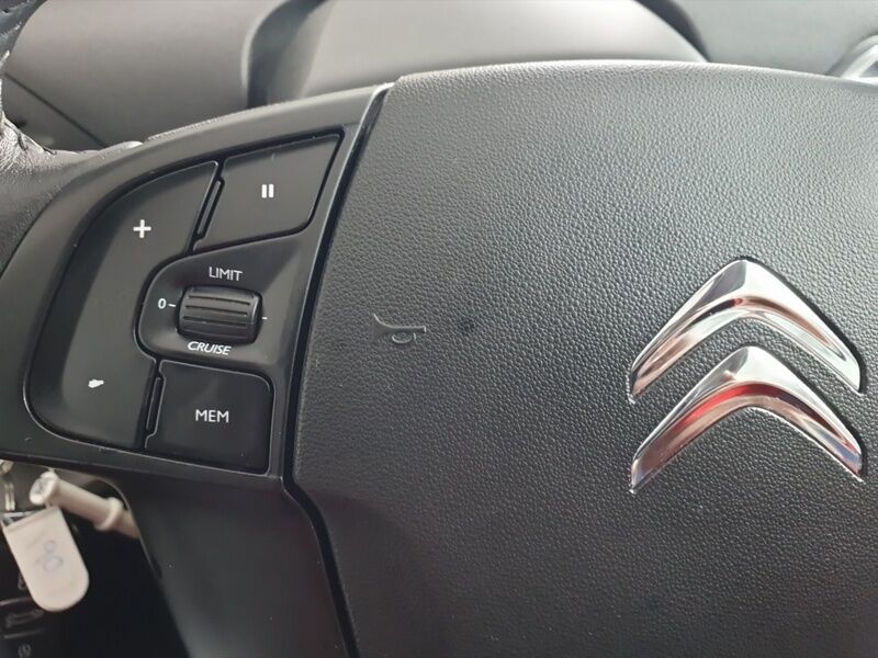 More views of Citroen C4 Picasso