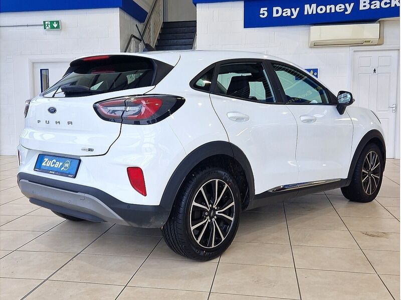 More views of Ford Puma