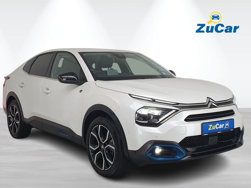 More views of Citroen e-C4 X