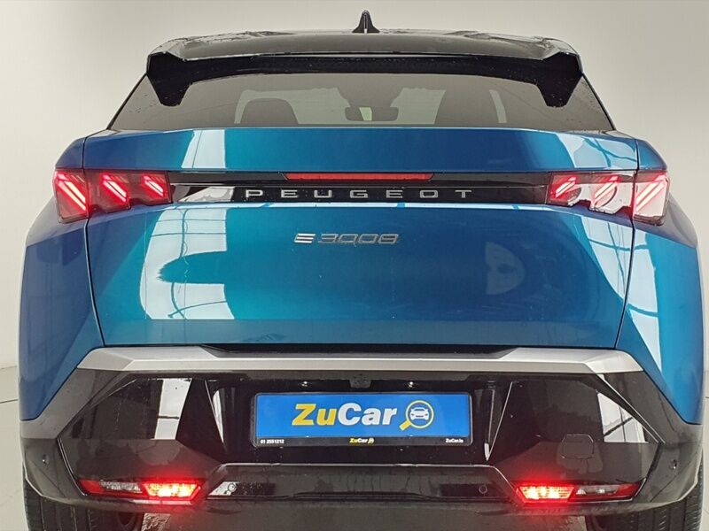 More views of Peugeot 3008