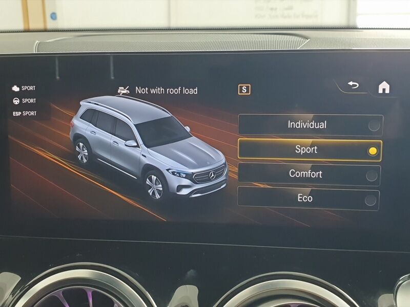 More views of Mercedes-Benz EQB