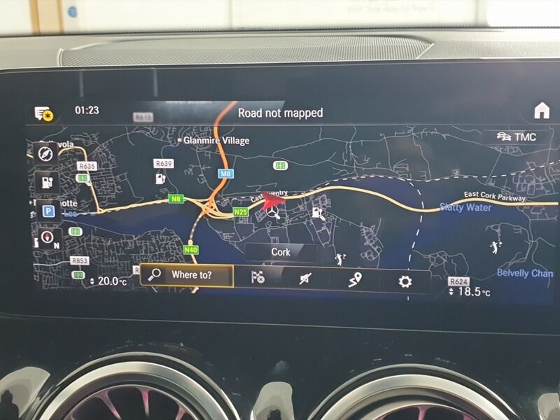 More views of Mercedes-Benz EQB