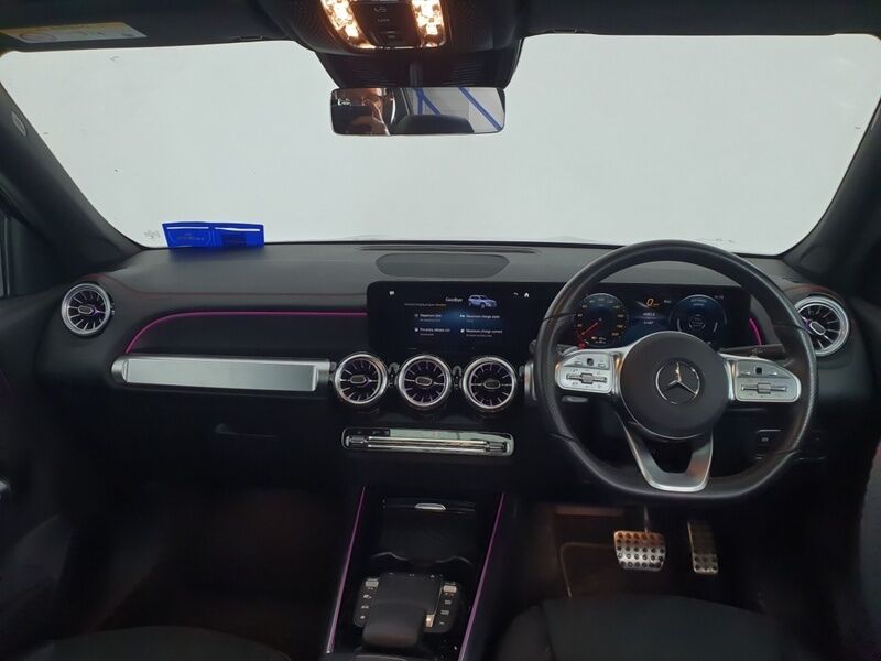 More views of Mercedes-Benz EQB