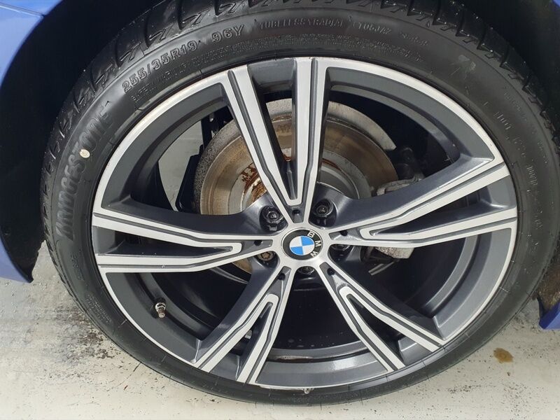 More views of BMW 3-Series