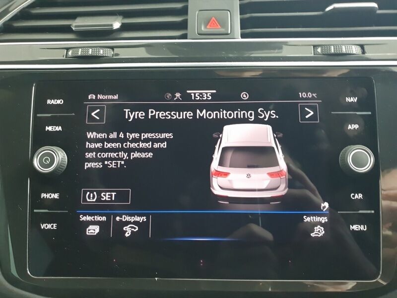 More views of Volkswagen Tiguan