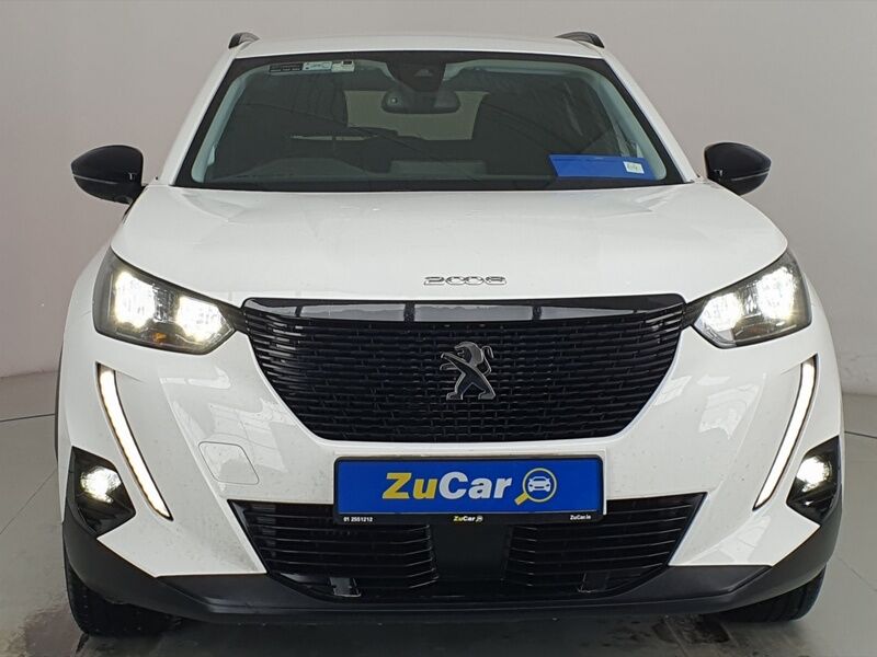 More views of Peugeot 2008