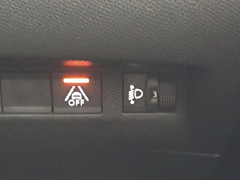 More views of Peugeot 2008