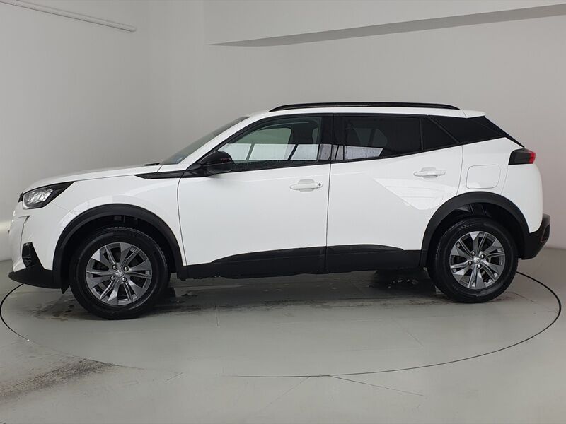 More views of Peugeot 2008