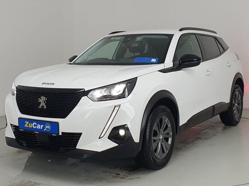 More views of Peugeot 2008