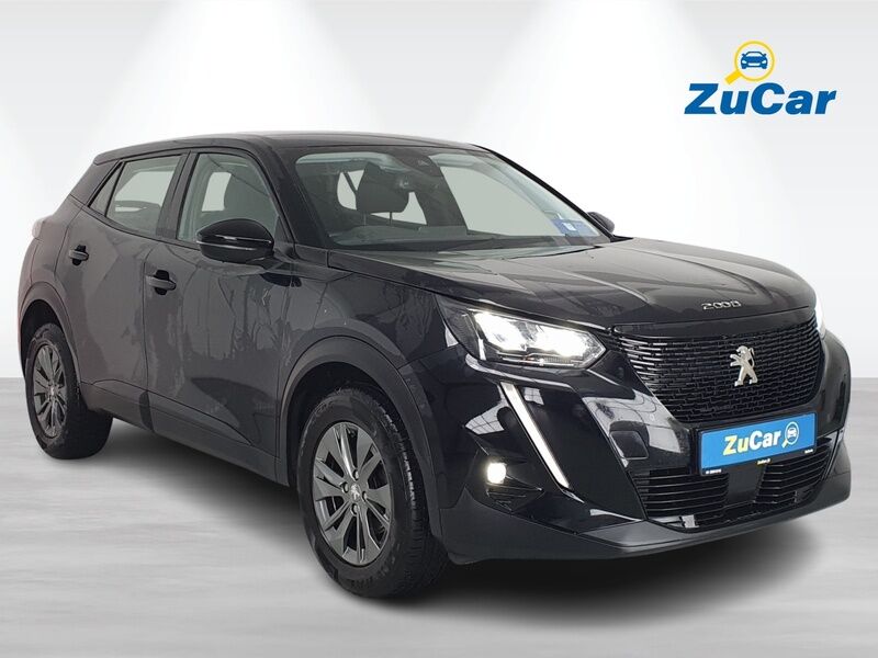 More views of Peugeot 2008