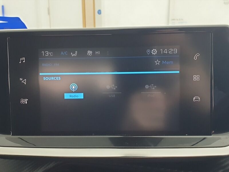 More views of Peugeot 2008