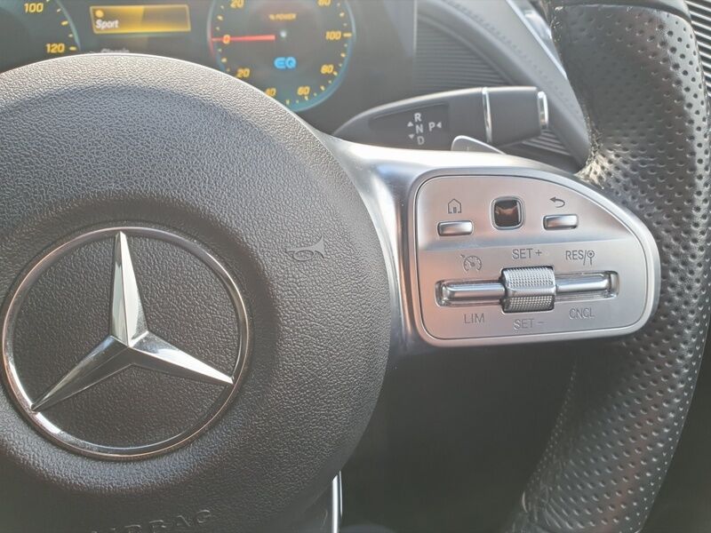 More views of Mercedes-Benz EQC