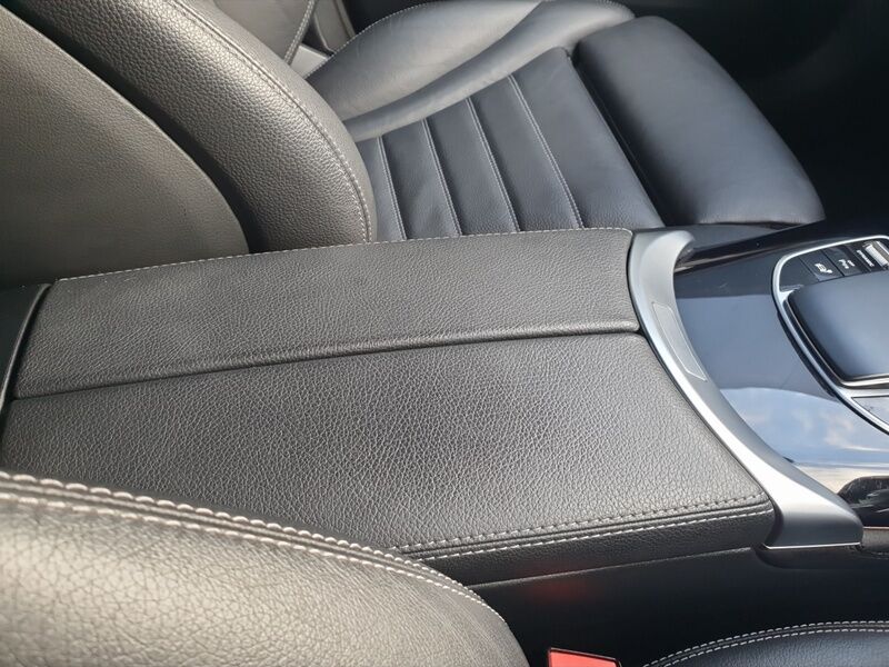 More views of Mercedes-Benz EQC