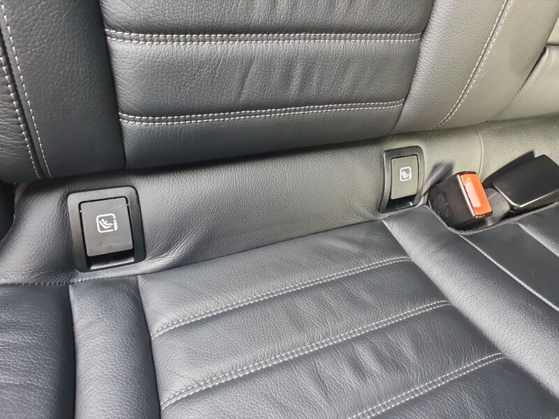 More views of Mercedes-Benz EQC