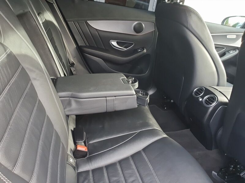 More views of Mercedes-Benz EQC