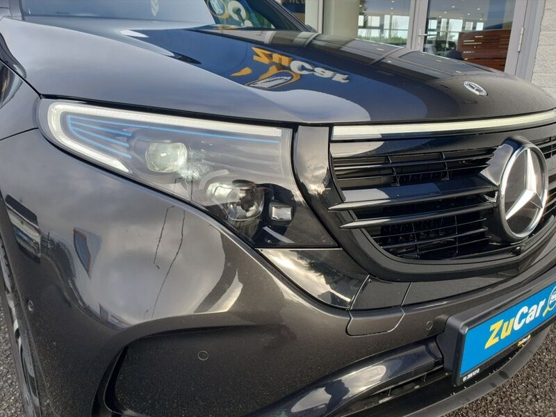 More views of Mercedes-Benz EQC
