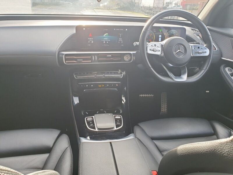 More views of Mercedes-Benz EQC