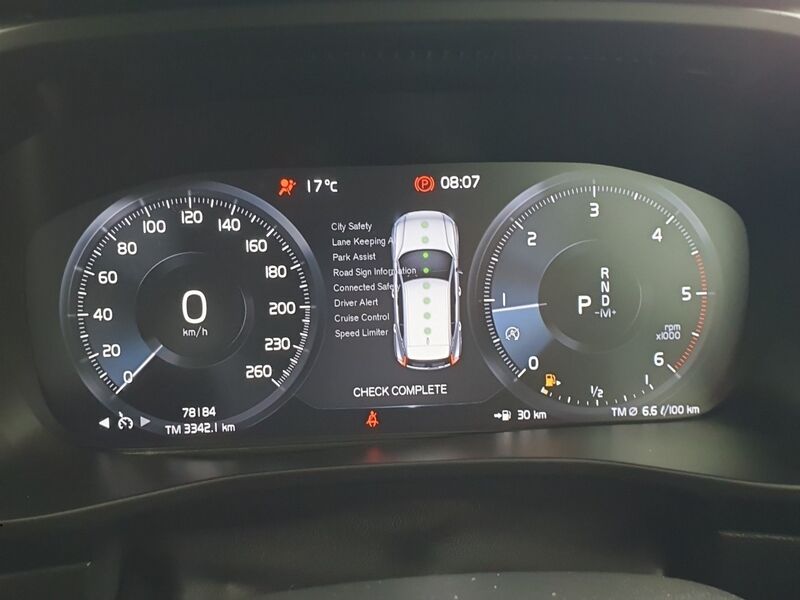 More views of Volvo XC40