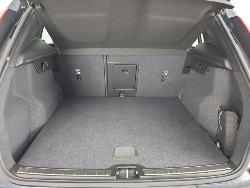 More views of Volvo XC40