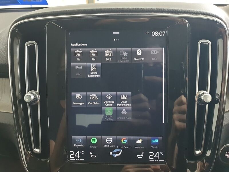 More views of Volvo XC40