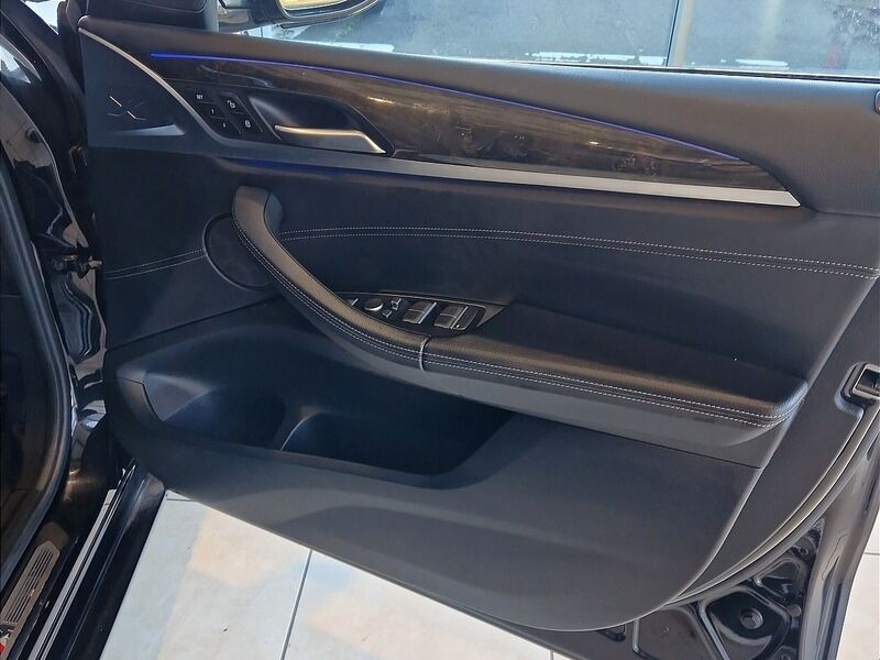 More views of BMW X3