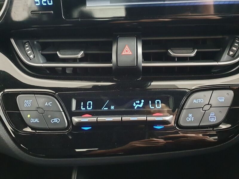 More views of Toyota C-HR