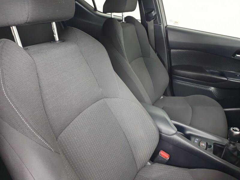 More views of Toyota C-HR