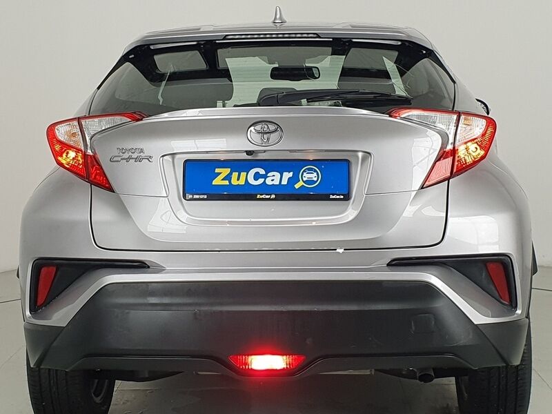 More views of Toyota C-HR