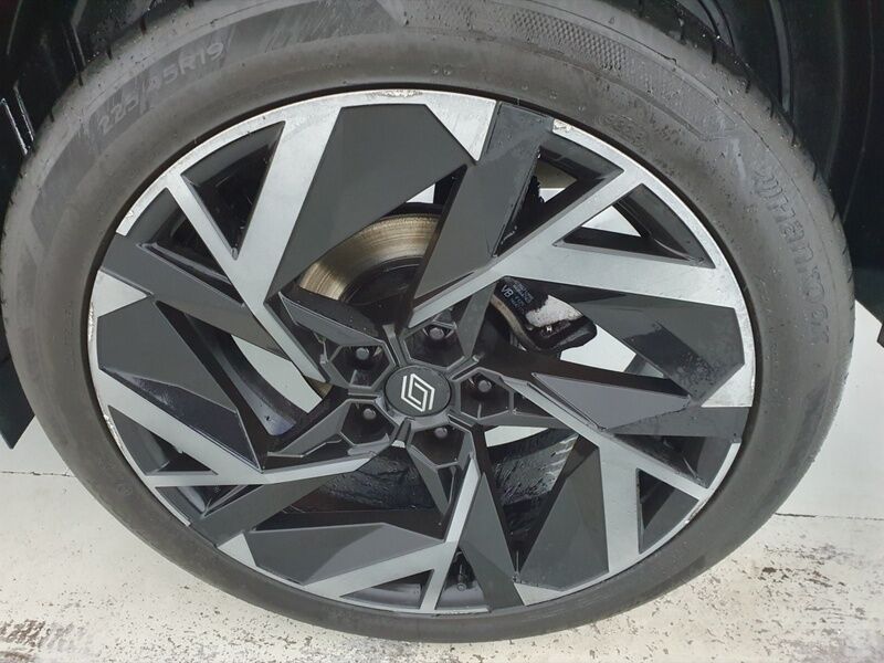 More views of Renault Arkana