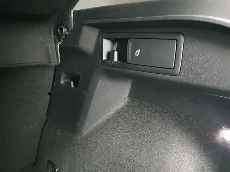 More views of Cupra Formentor