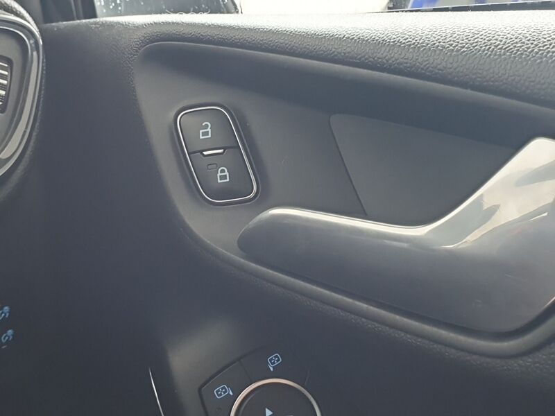 More views of Ford Fiesta