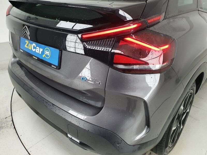 More views of Citroen e-C4