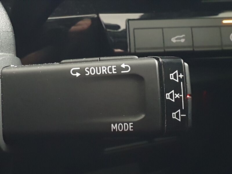 More views of Renault Rafale