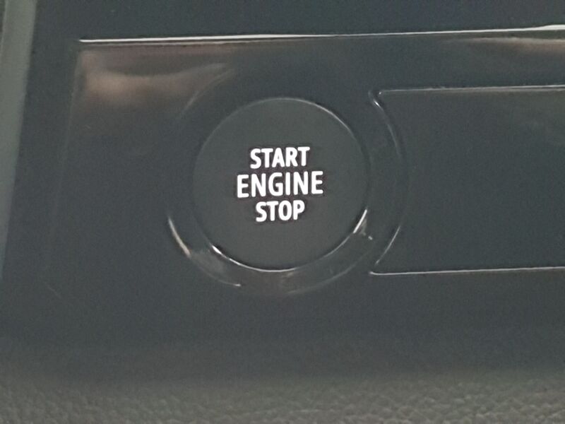 More views of Renault Rafale