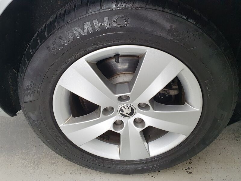 More views of Skoda Superb