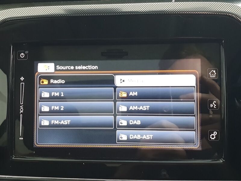 More views of Suzuki Vitara