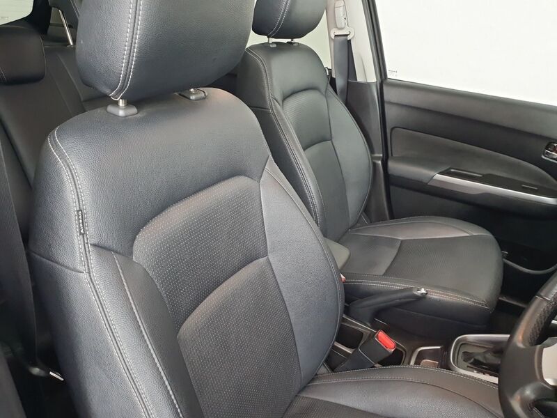 More views of Suzuki Vitara