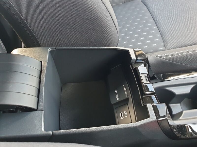 More views of Toyota Corolla