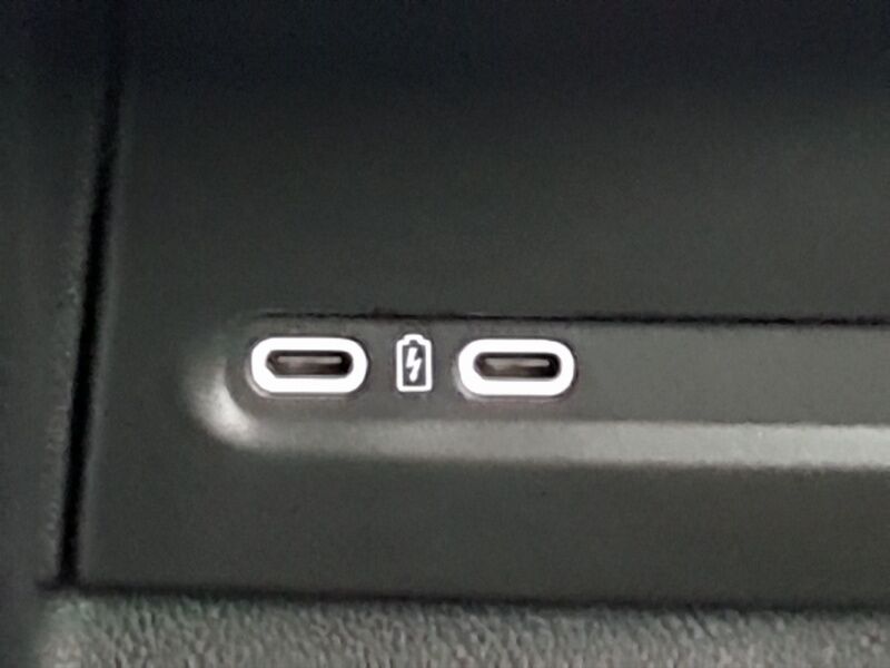 More views of Skoda Enyaq