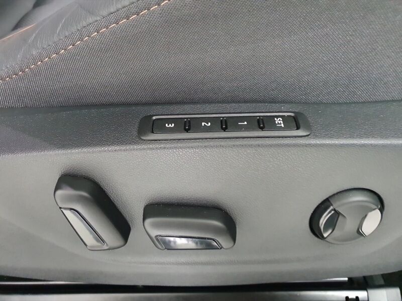 More views of Skoda Enyaq