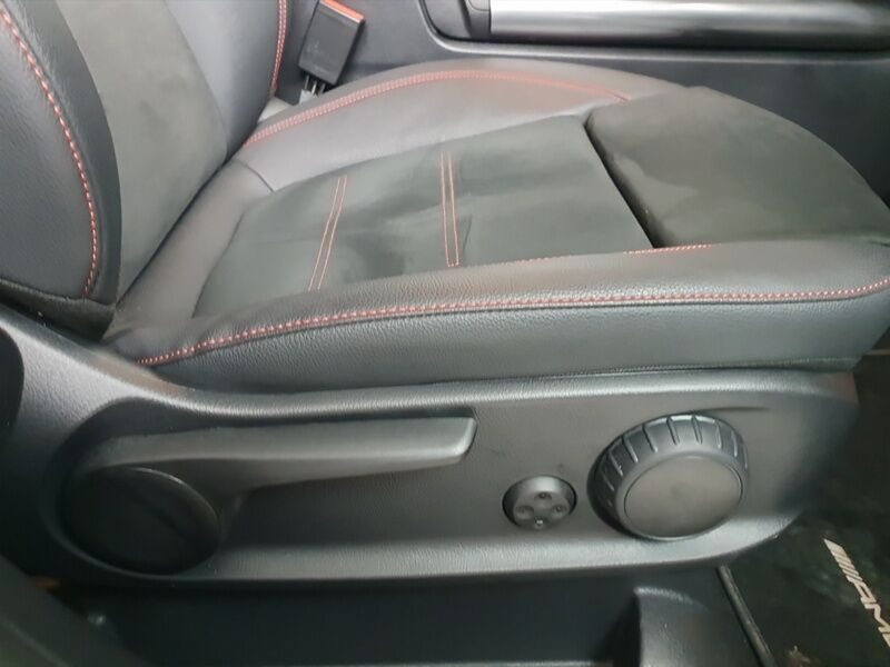 More views of Mercedes-Benz GLA