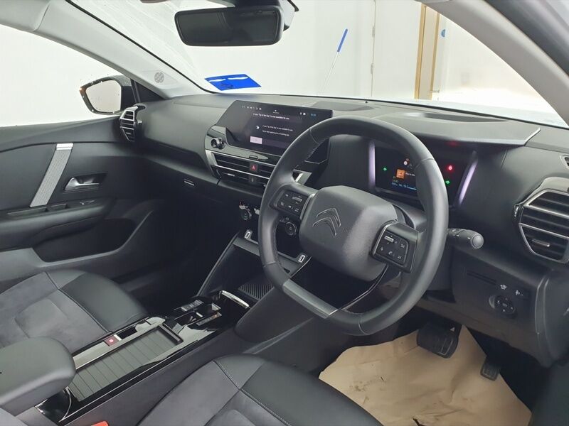 More views of Citroen e-C4