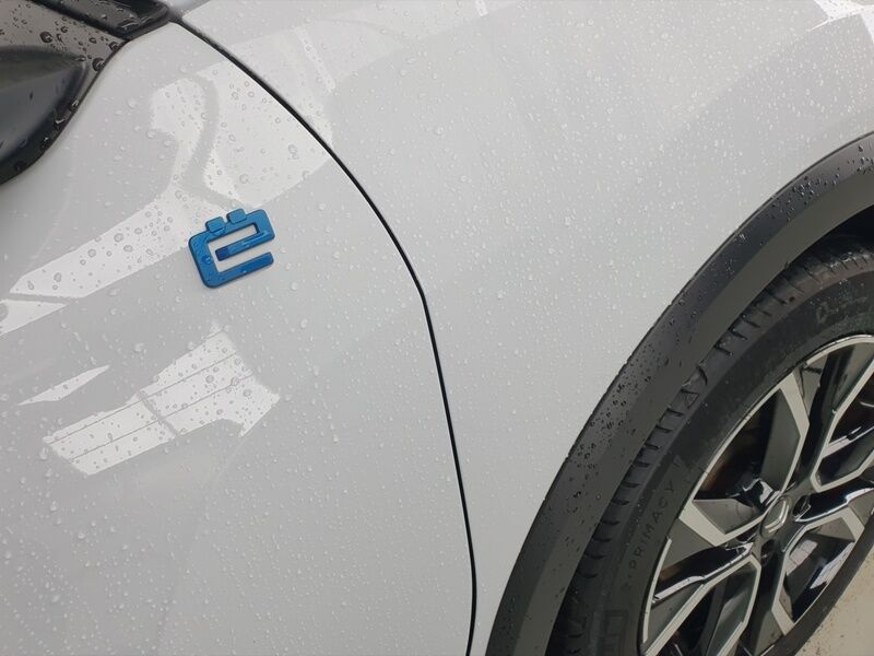 More views of Citroen e-C4