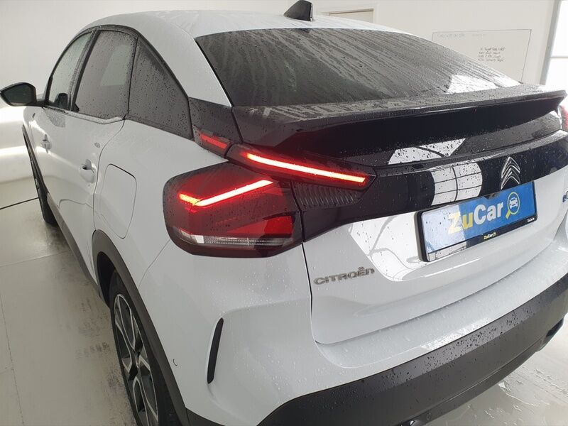 More views of Citroen e-C4