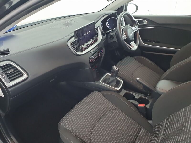 More views of Kia Ceed