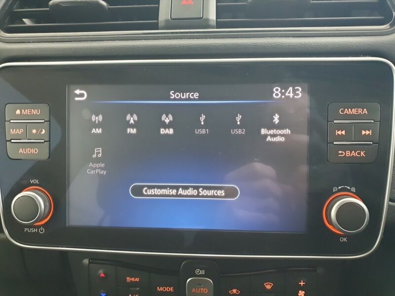 More views of Nissan Leaf