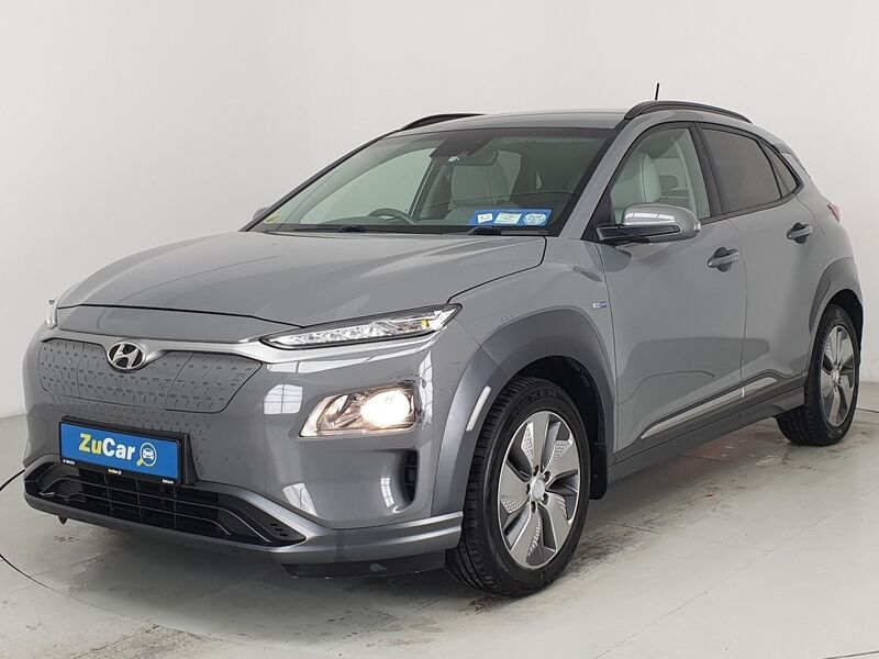 More views of Hyundai KONA