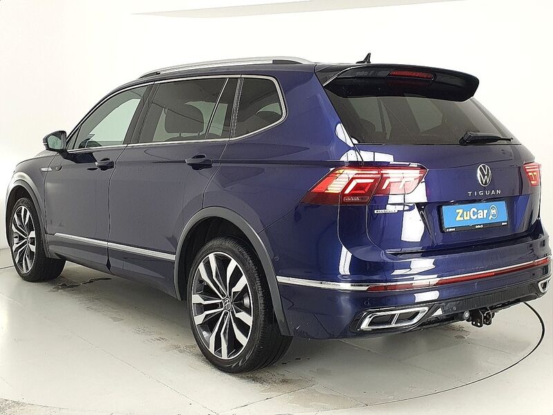 More views of Volkswagen Tiguan Allspace