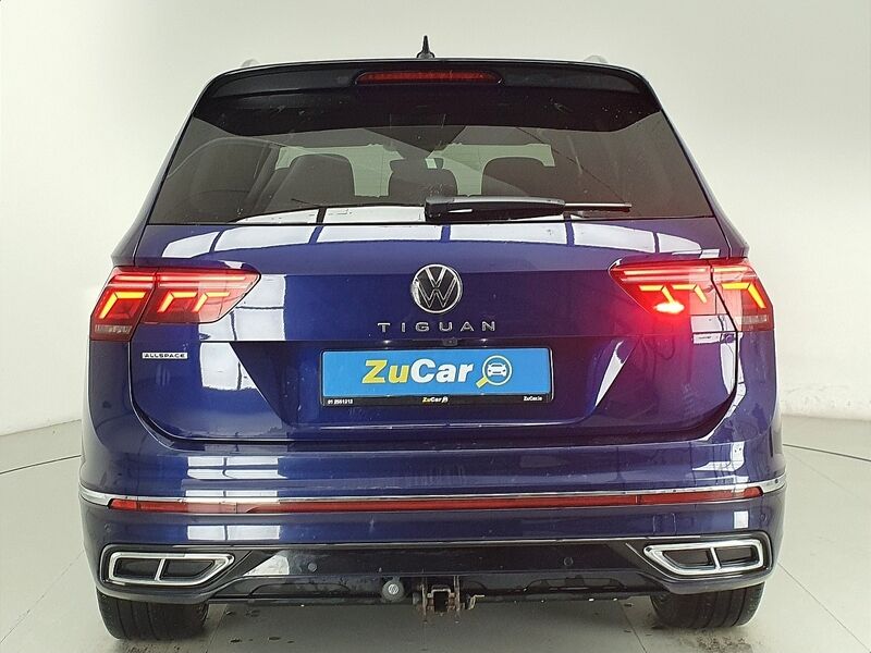 More views of Volkswagen Tiguan Allspace