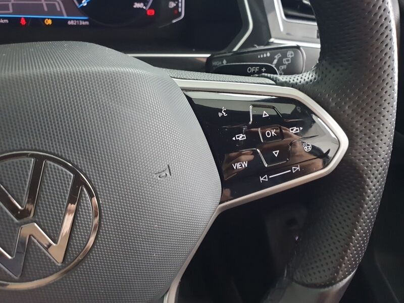 More views of Volkswagen Tiguan Allspace
